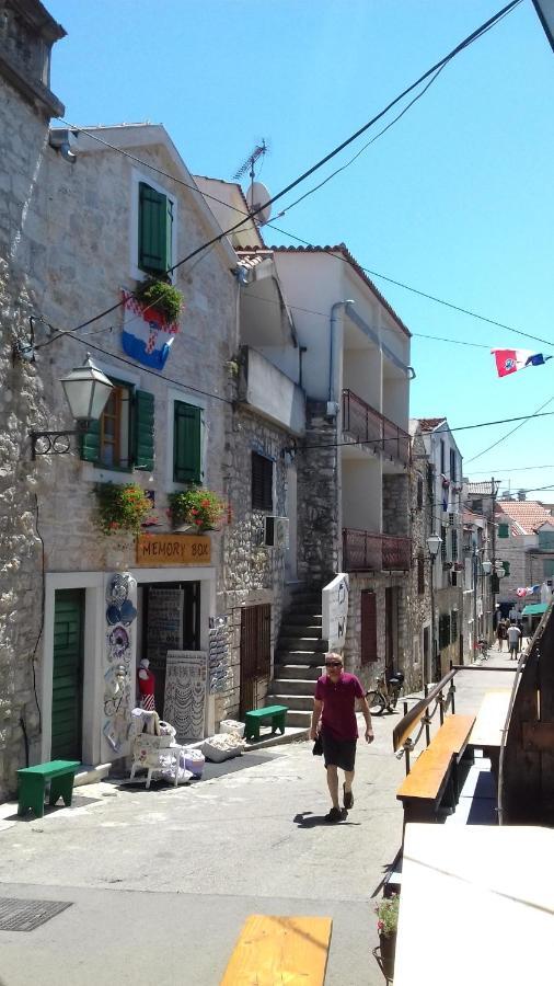 Apartments Mime - Small House Vodice Exterior foto